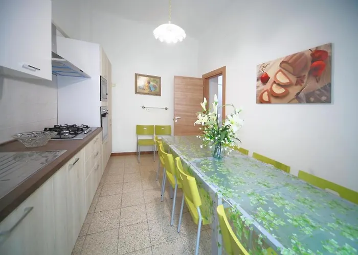 Hanbury 10 Apartman *