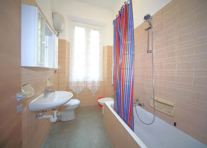 Hanbury 10 Apartman Alassio