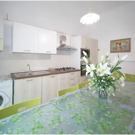 アパート Hanbury 10