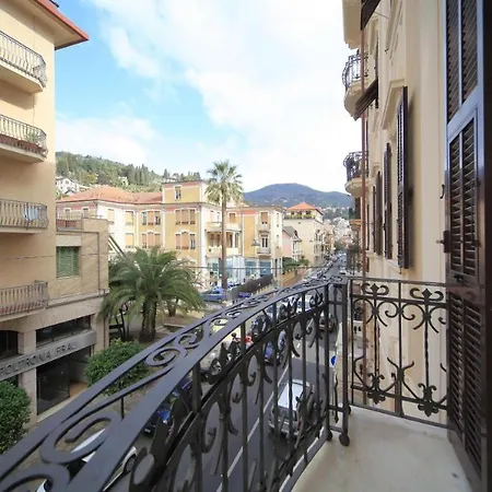 Apartment Hanbury 10 *